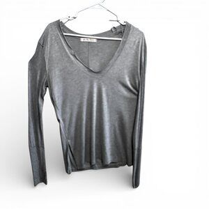 We The Free Women's Gray V-Neck Long Sleeve Thumbhole Top Size S
